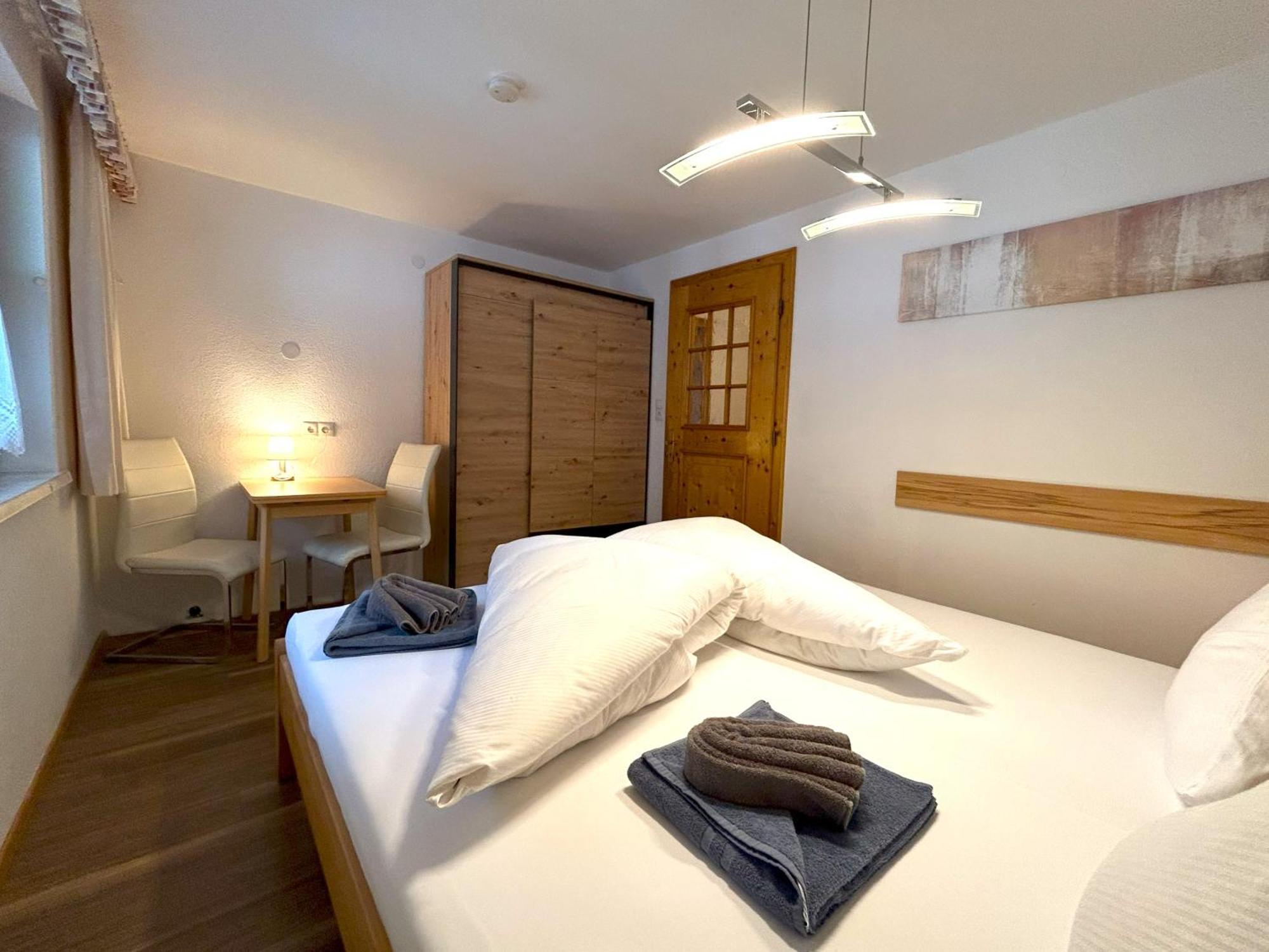 Ferienwohnung A CASA Sonnenstein Sölden Zimmer foto